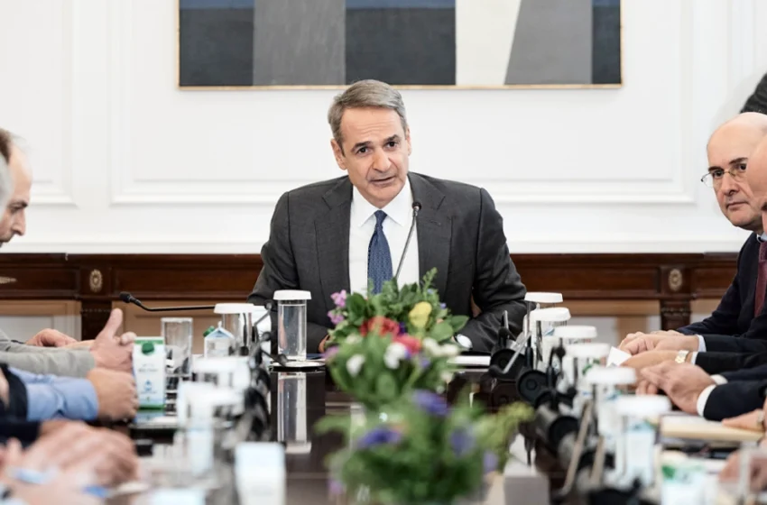  Ο Κ.Μ με την ατέρμονη υπομονή