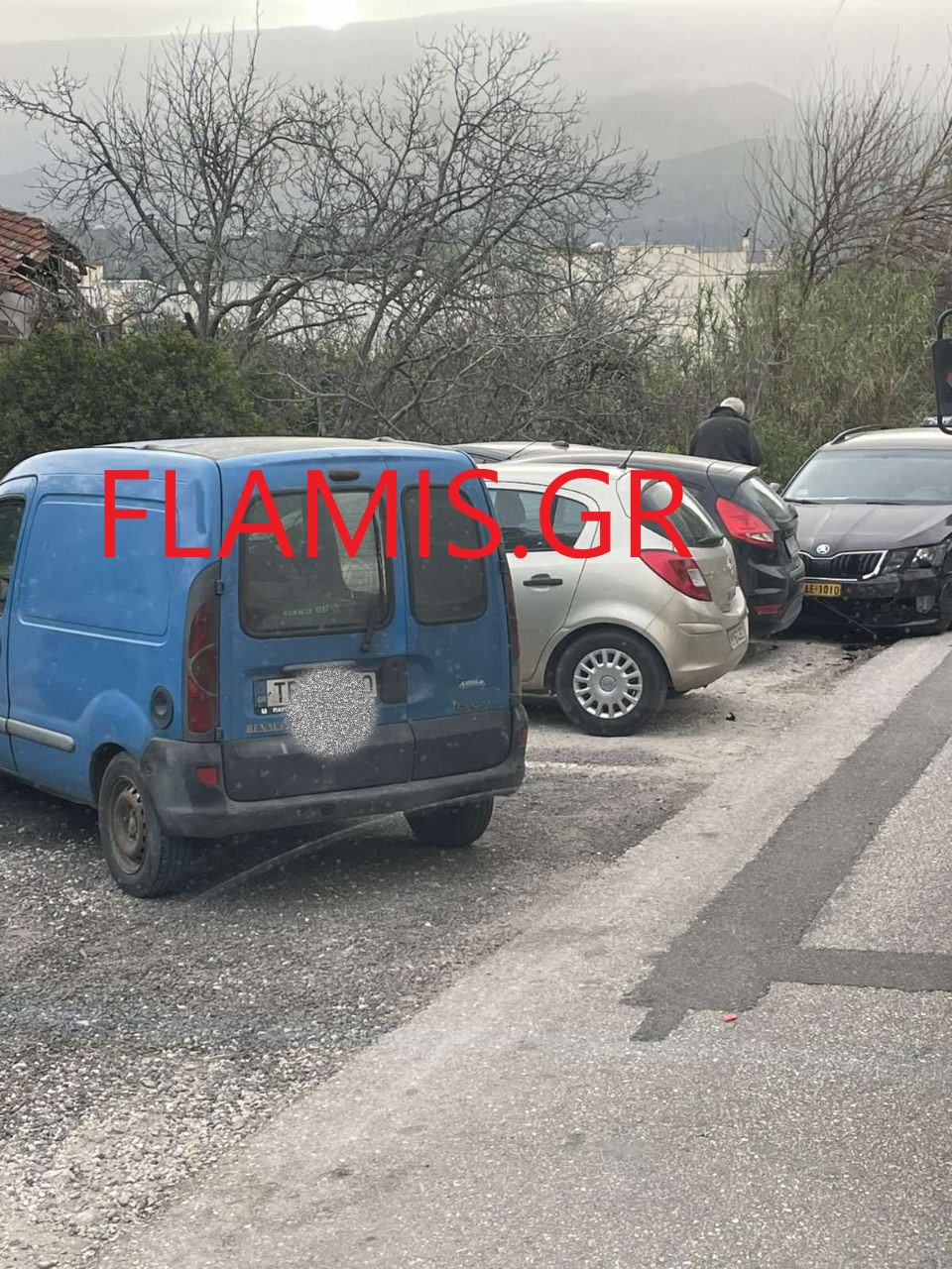 Πάτρα: "Σμπαράλια" το ένα όχημα μετά από τροχαίο - φωτό