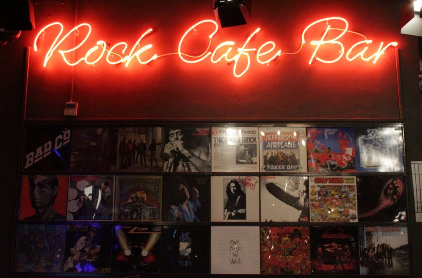  Μετακομίζει ένα  από τα πιο γνωστά μπαρ της Πάτρας