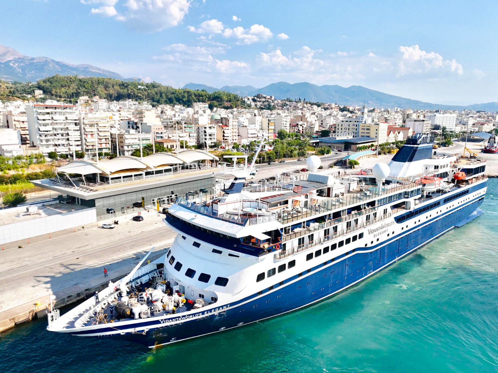 Ποιοι ήταν οι VIP επιβάτες του mega-yacht «Vidanta World’s Elegant» που αγκυροβόλησε στην Πάτρα Αρχική