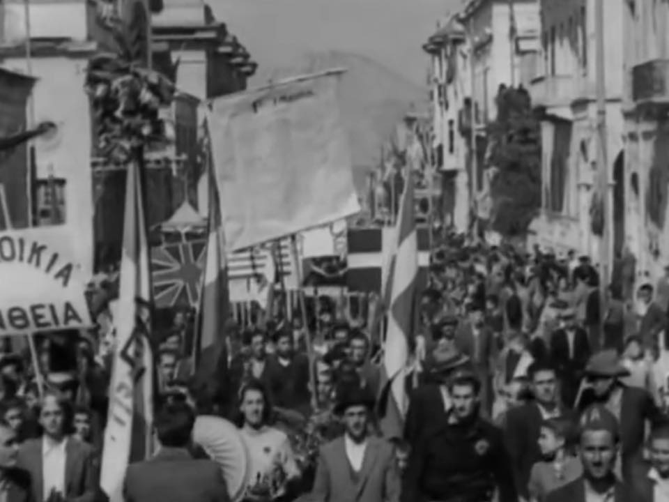ΔΕΙΤΕ 47 ΦΩΤΟ ΝΤΟΚΟΥΜΕΝΤΟ: Οι Ναζί και οι Ιταλοί στην Πάτρα! Σπάνια στιγμιότυπα της εποχής