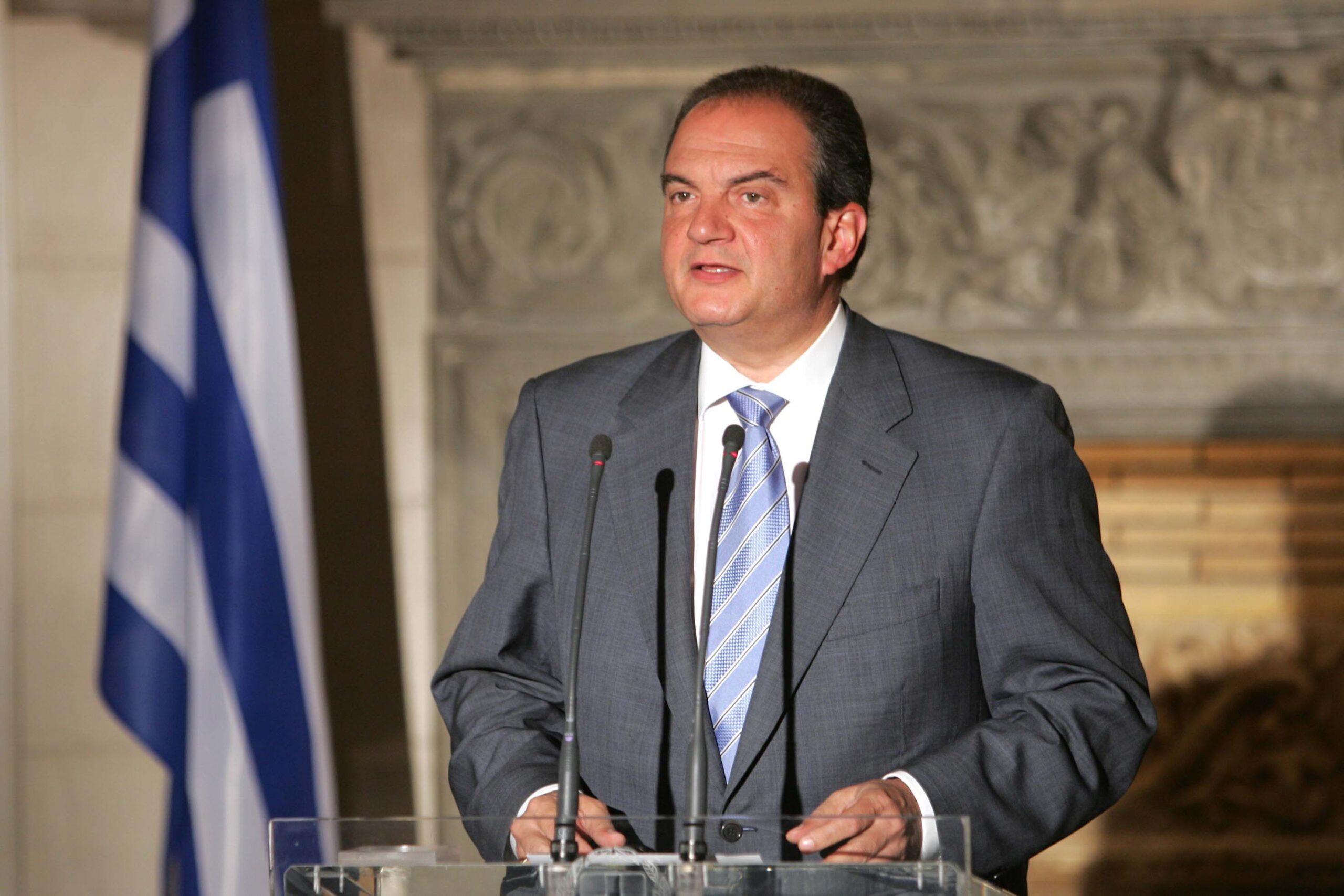 Η επόμενη παρέμβαση Καραμανλή την ερχόμενη Κυριακή στο Πολεμικό Μουσείο Αρχική